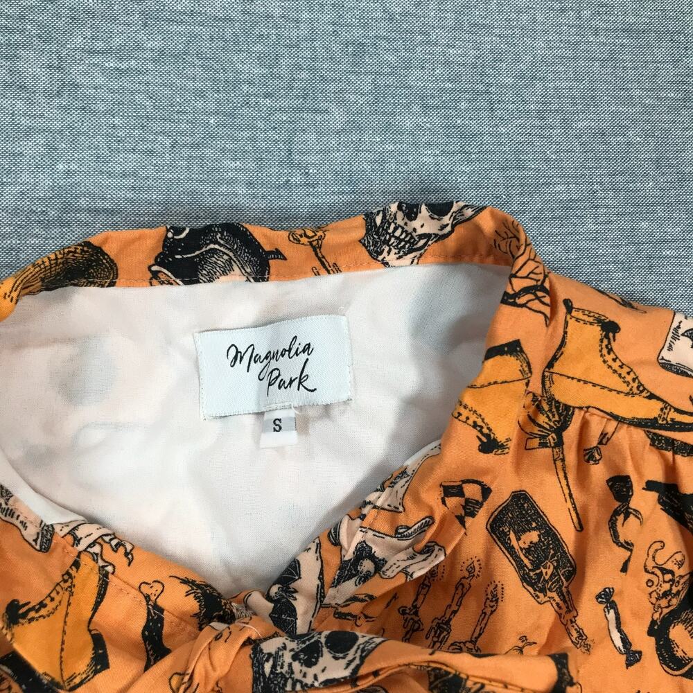 Unique Vintage Magnolia Park Small Button Up Bow Blouse Halloween Cat Skull Bat - Picture 4 of 7